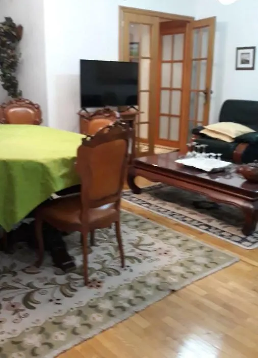 Apartment In Portela Near The Airport-1