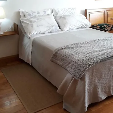 Apartment In Portela Near The Airport-3