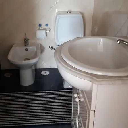 Apartment In Portela Near The Airport-2