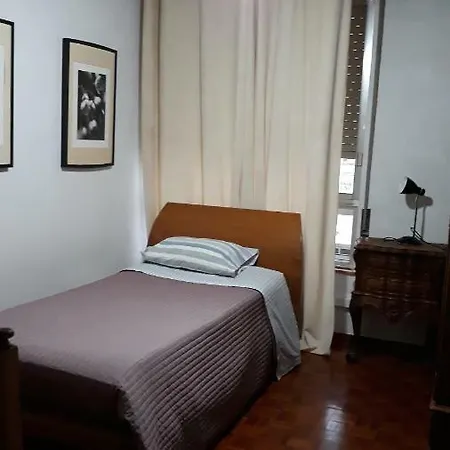 Apartment In Portela Near The Airport-3